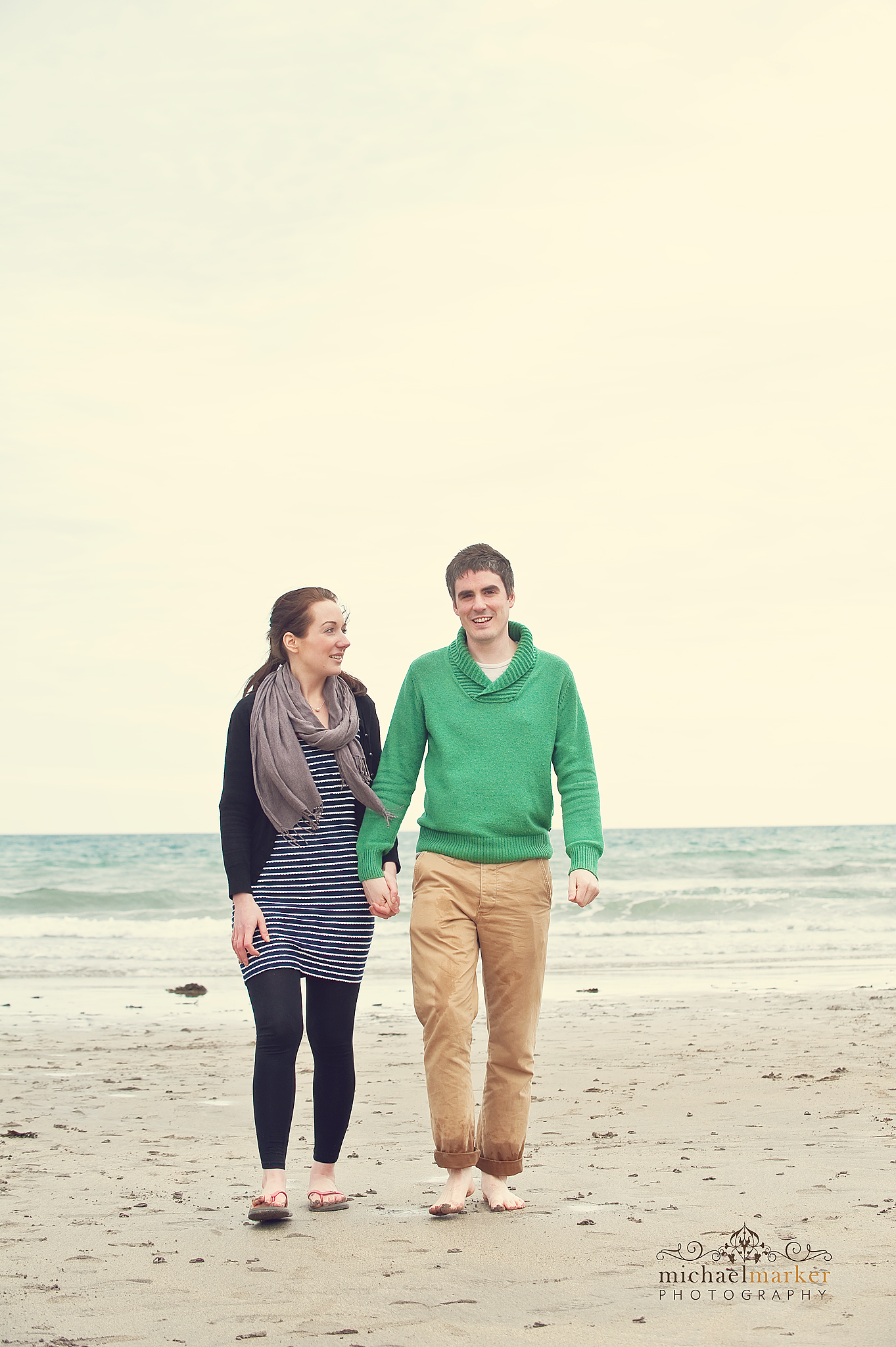 Wembury-beach-Plymouth-couple