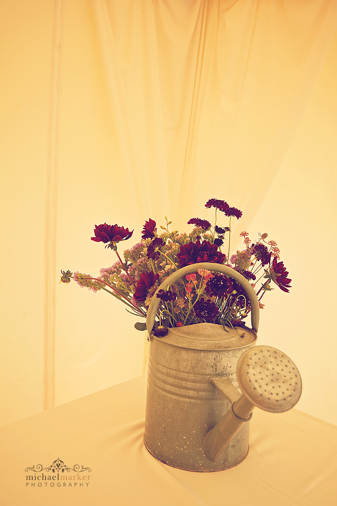 Vintage-wedding-flower-decorations