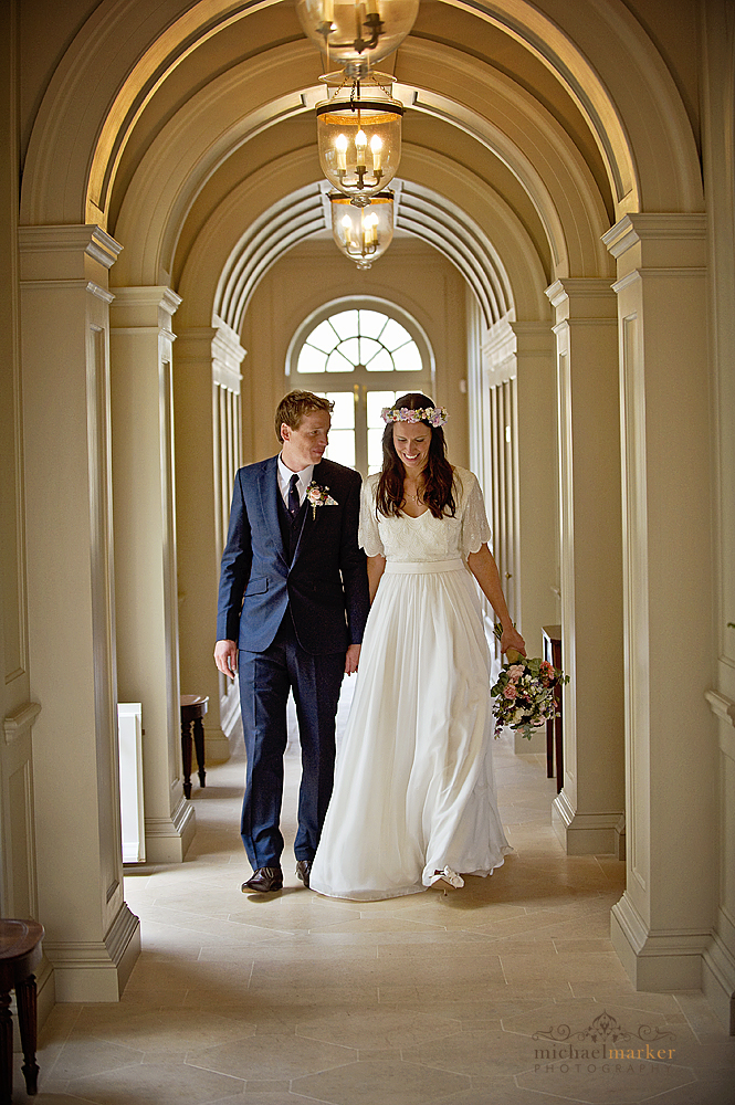Wedding-Couple-walking-hall-at-Shilstone