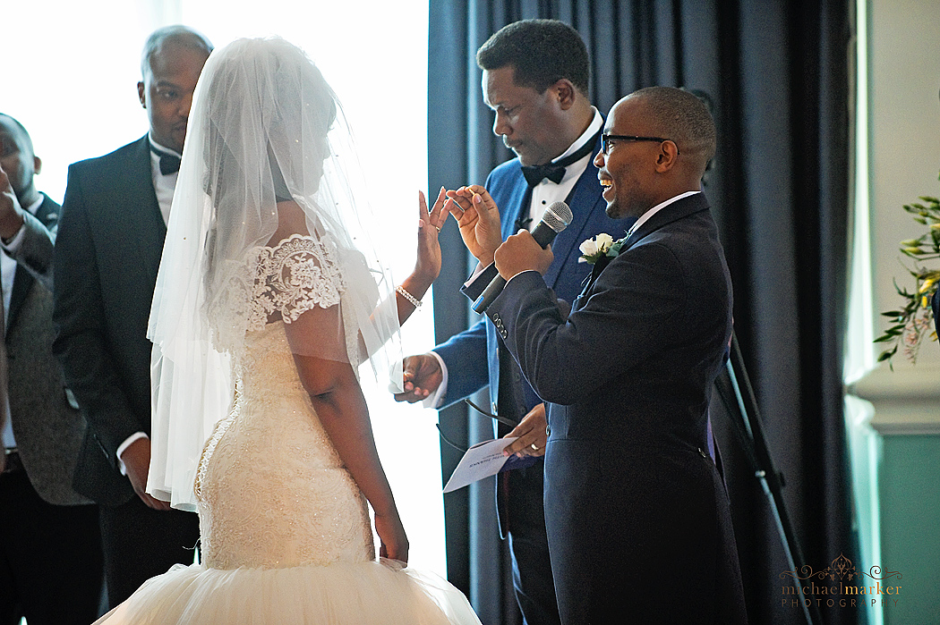 exchanging-wedding-rings