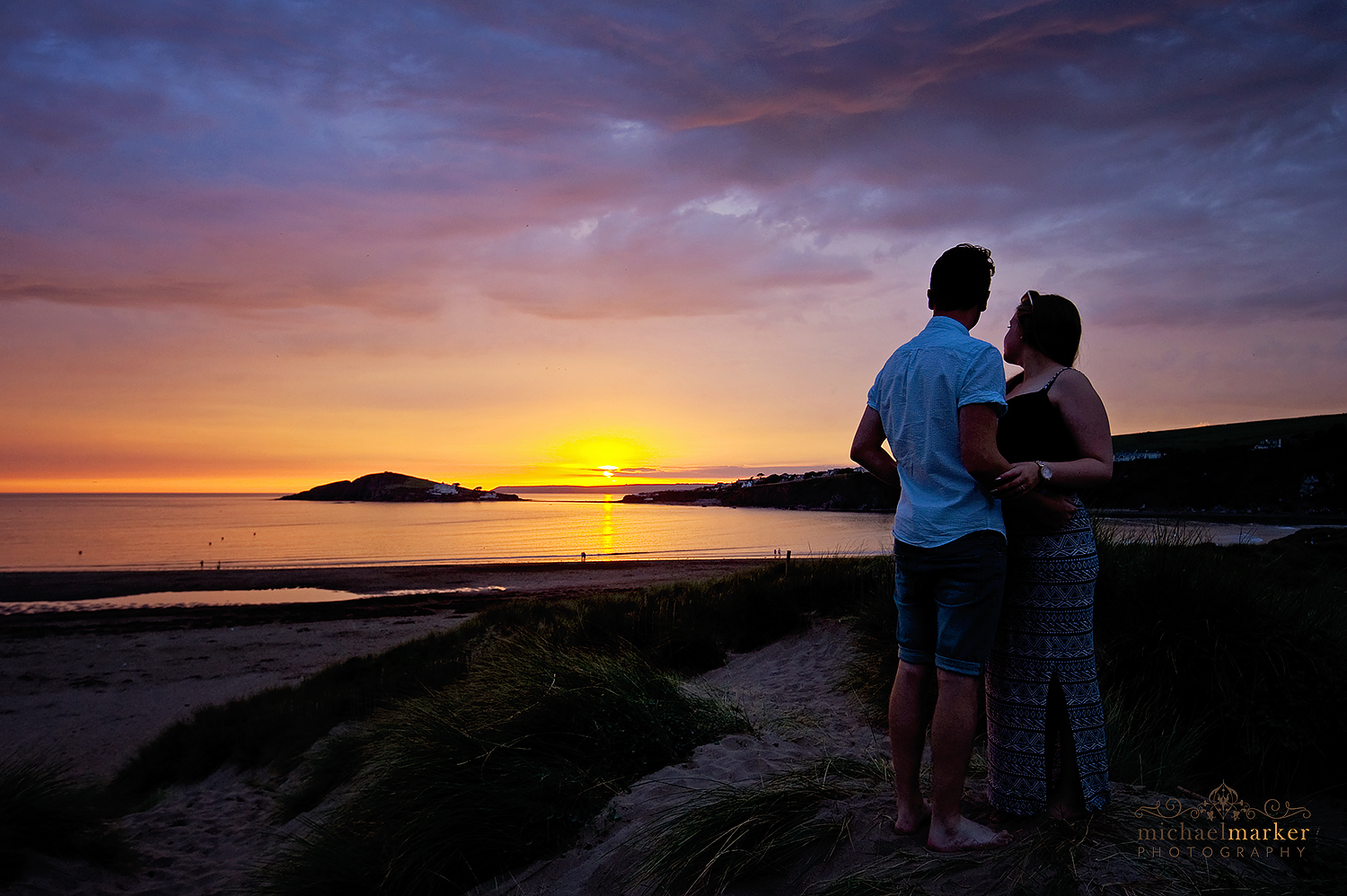 bigbury-stunning-sunset-portrait