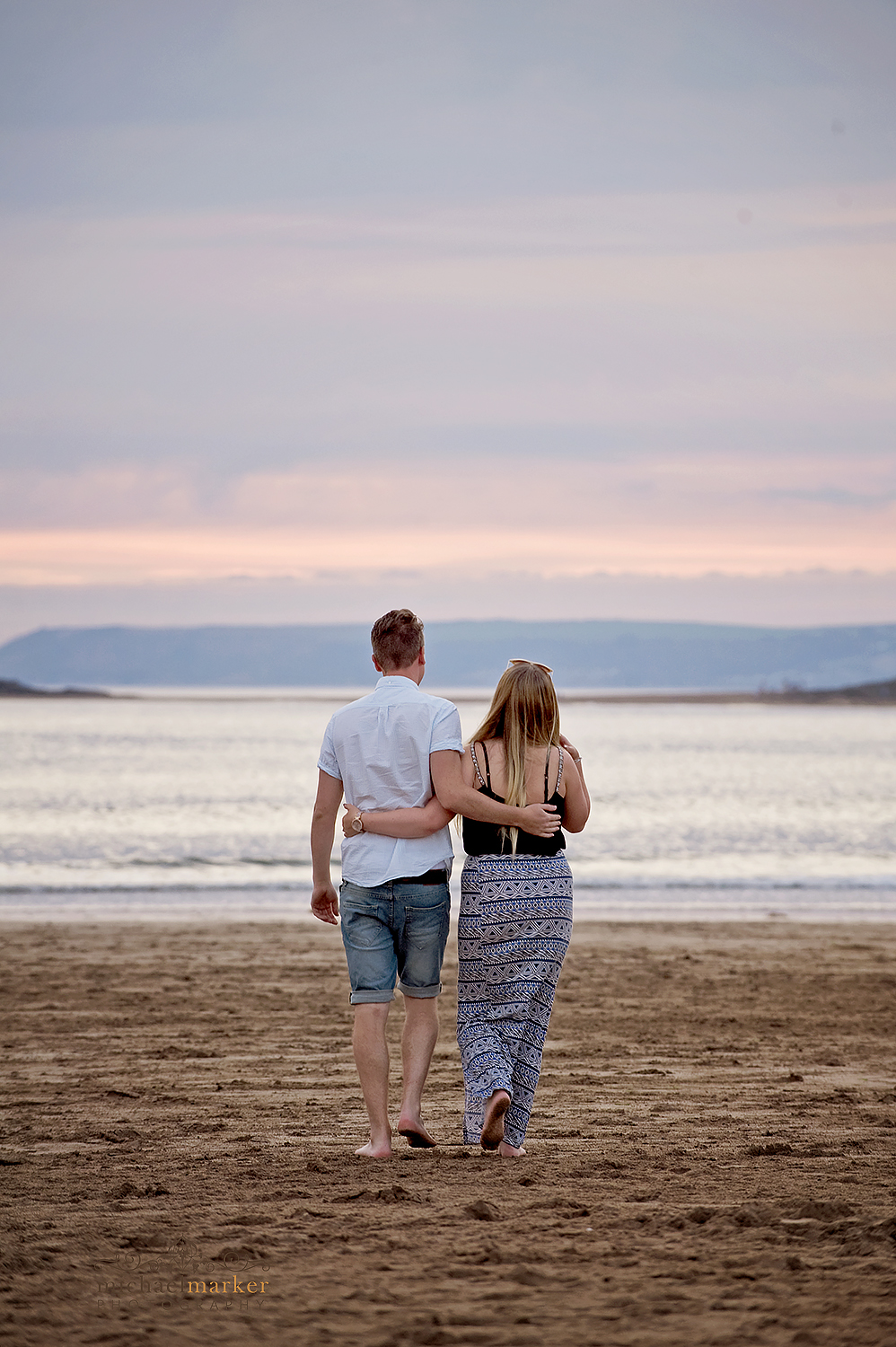 engaged-devon-couple-beach-portraits