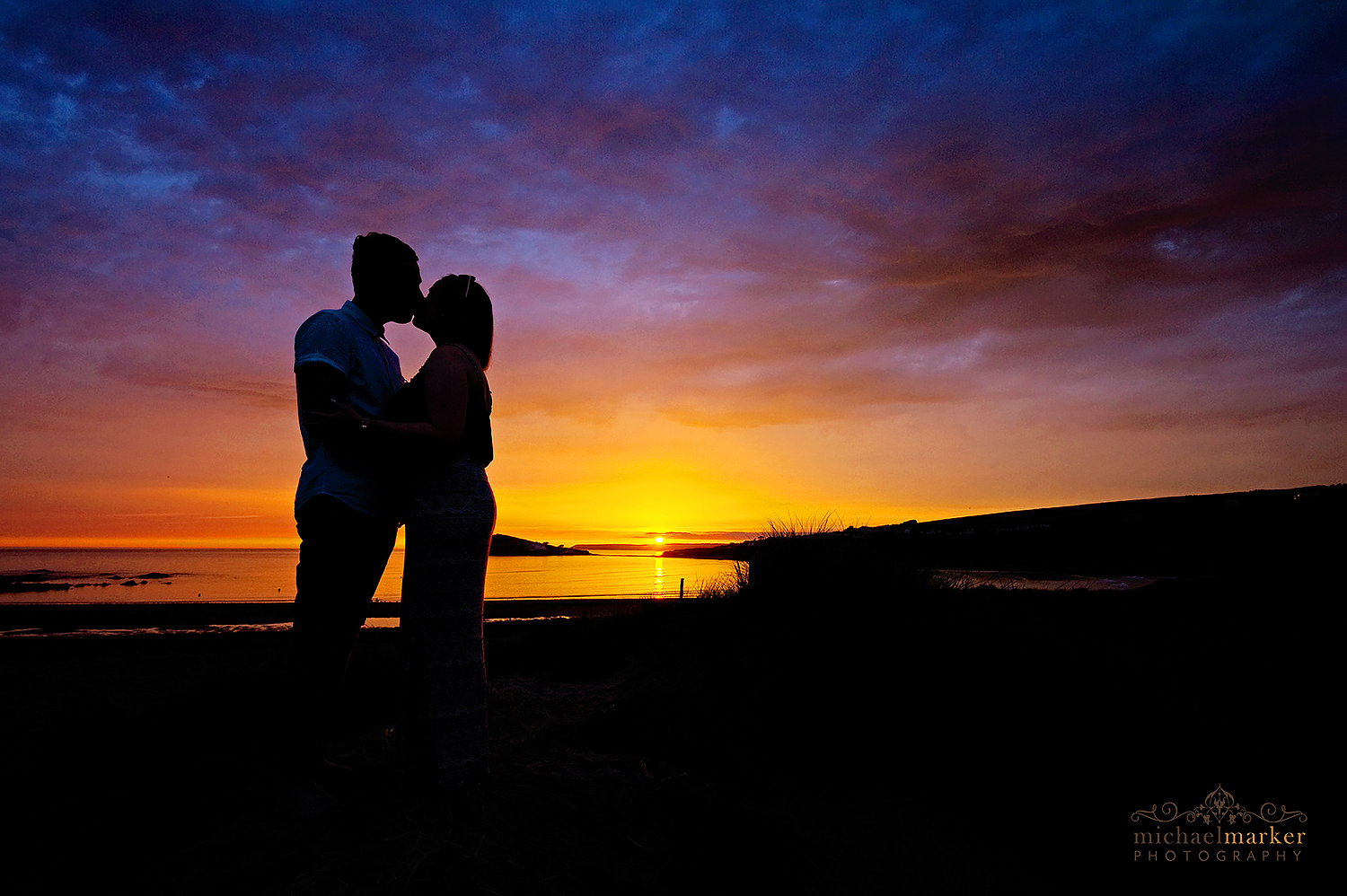 engaged-photo-shoot-sunset-devon-beach