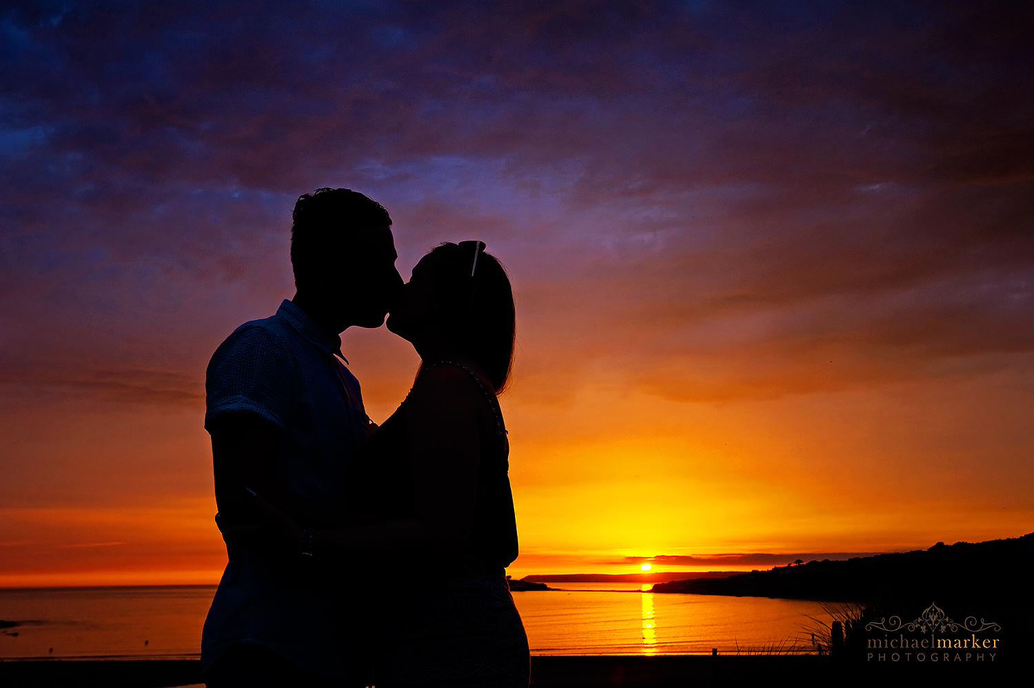 burgh-island-sunset-kiss
