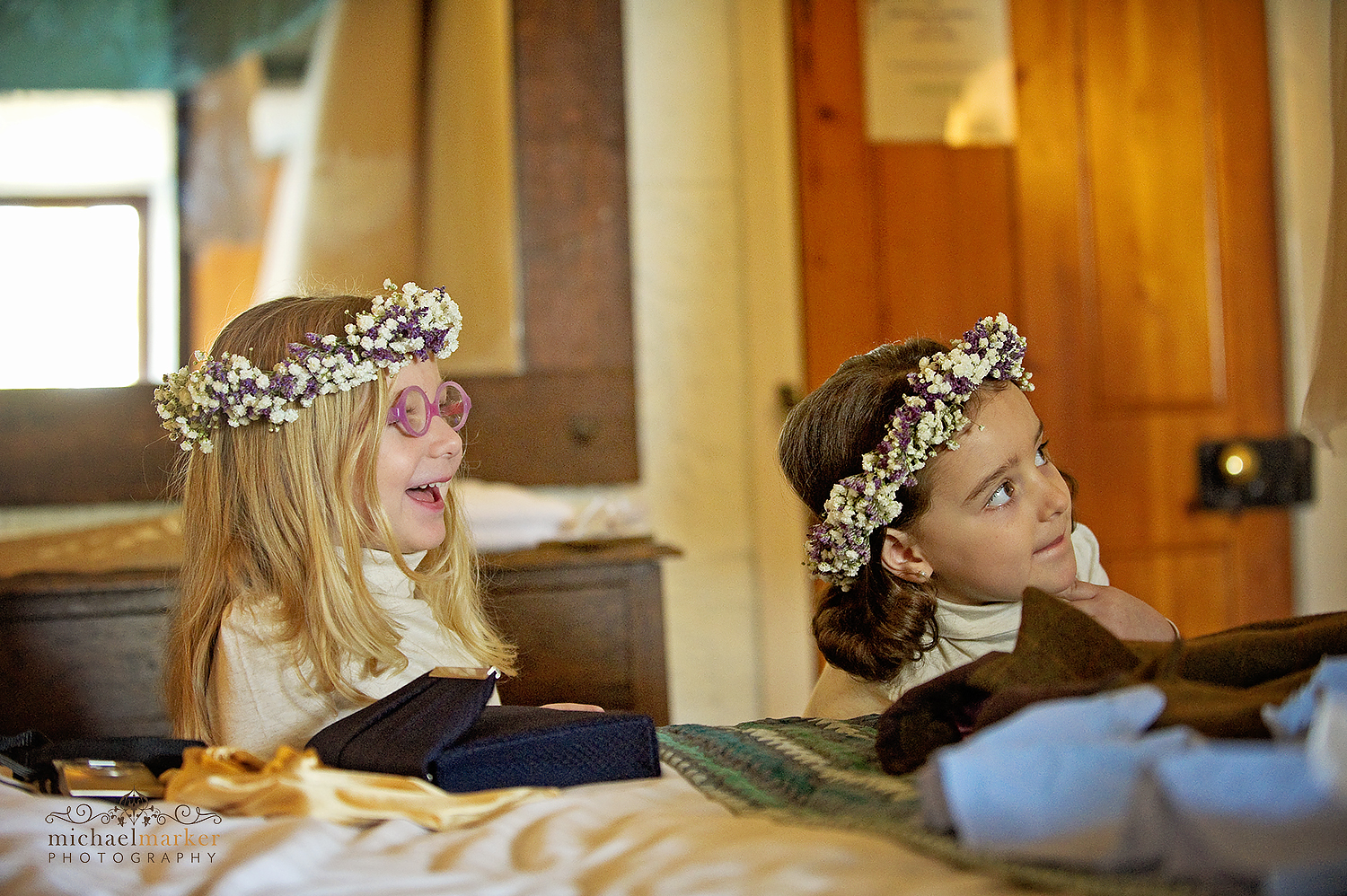 cute-wedding-flowergirls