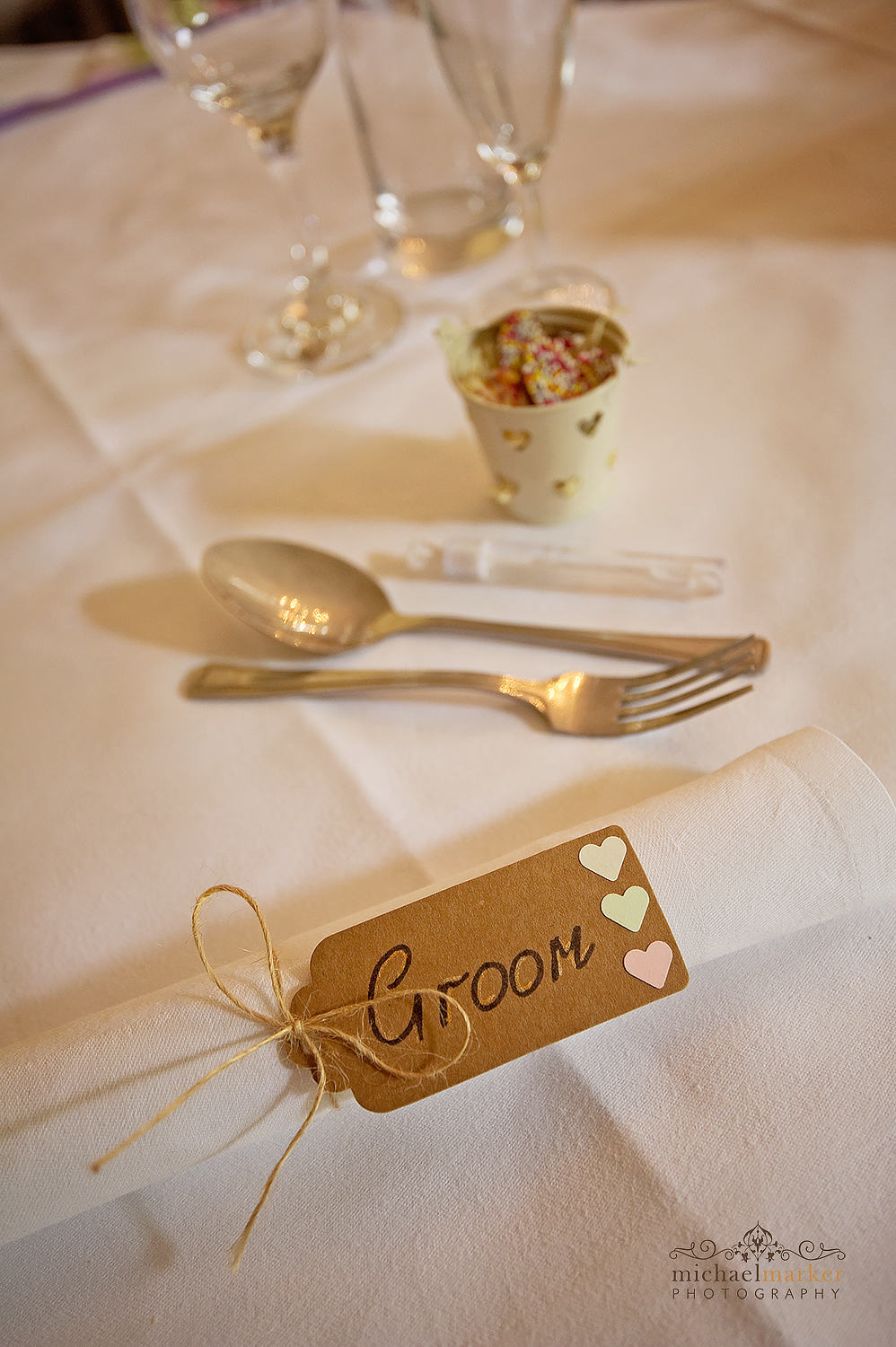 Groom's DIY table setting