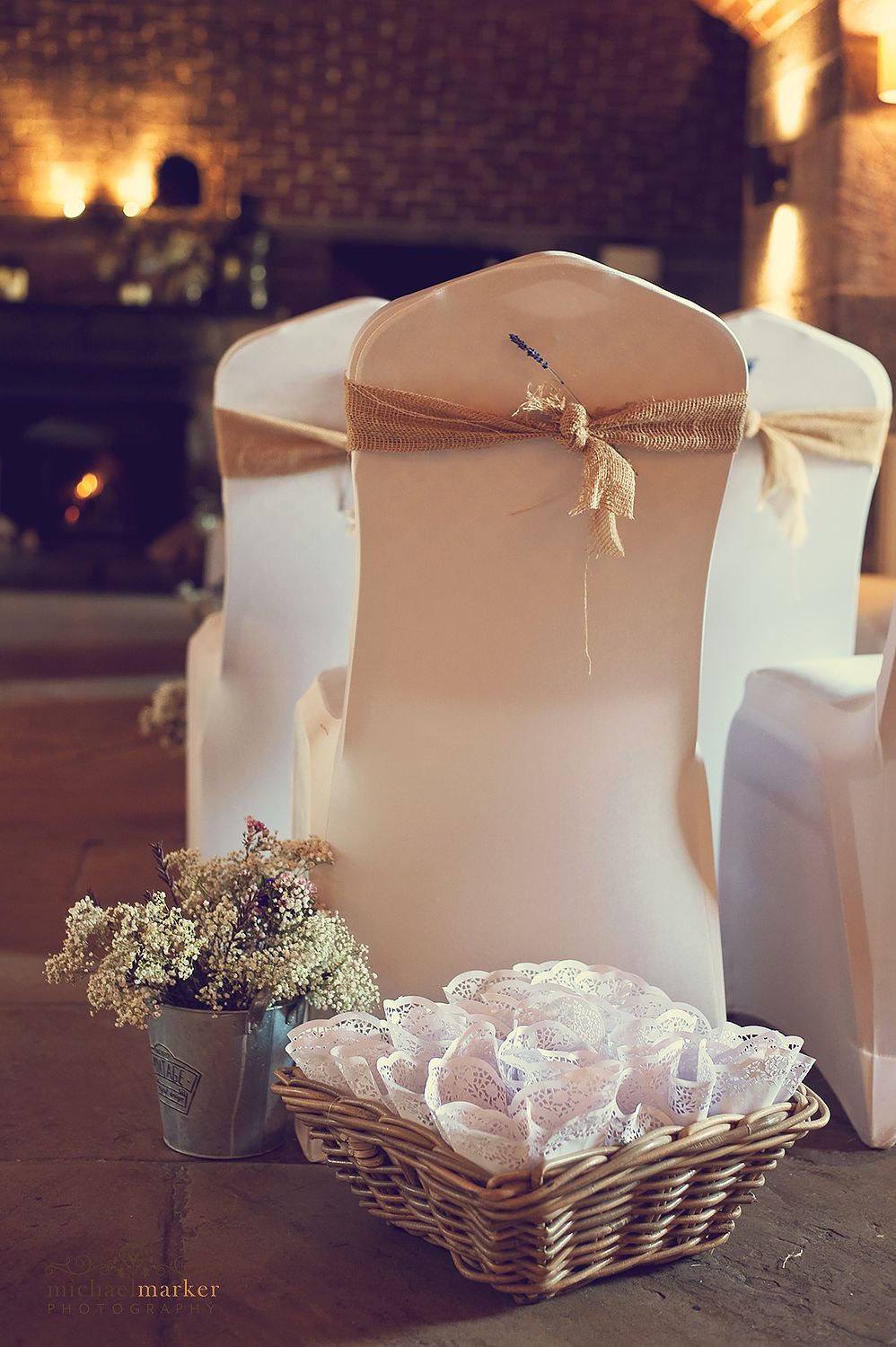 wedding-decoration-at-polhawn-winter-wedding