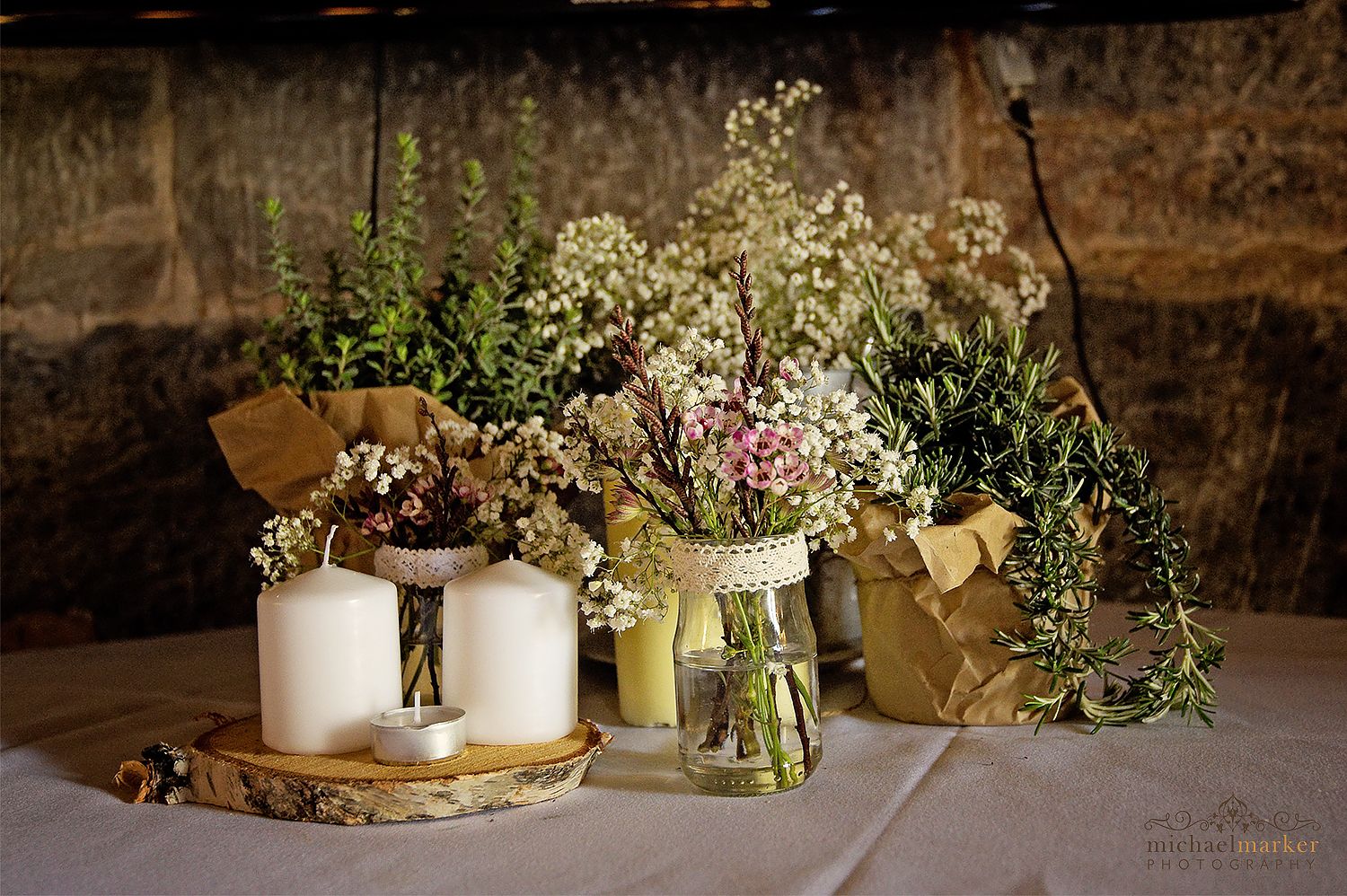 wild-wedding-flower-decorations