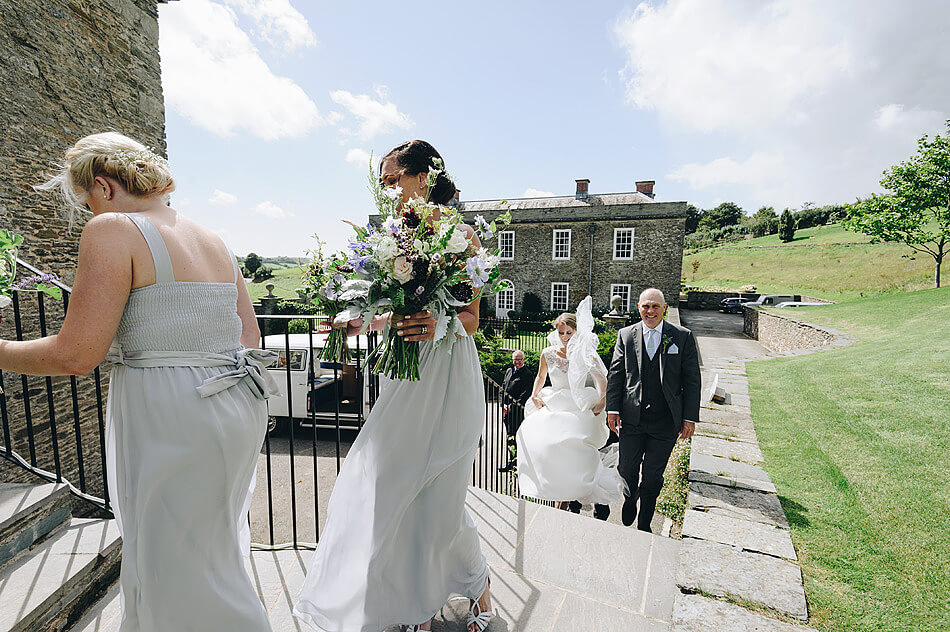 bridal party walking up the steps at Shilstone House